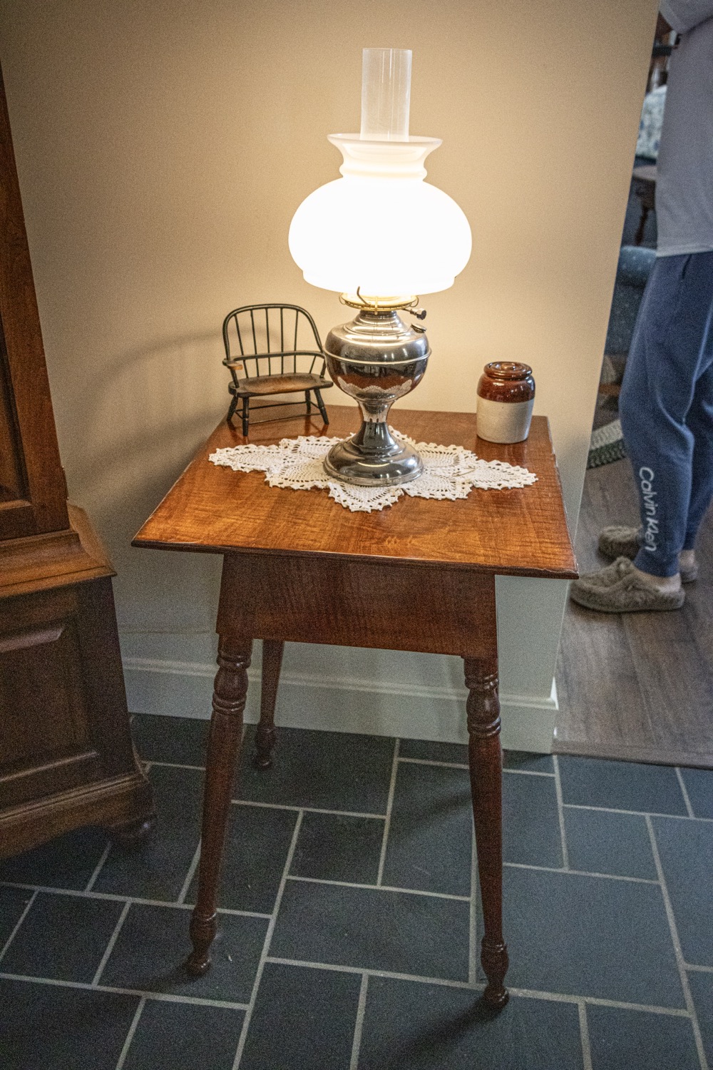 Simple Candle Table